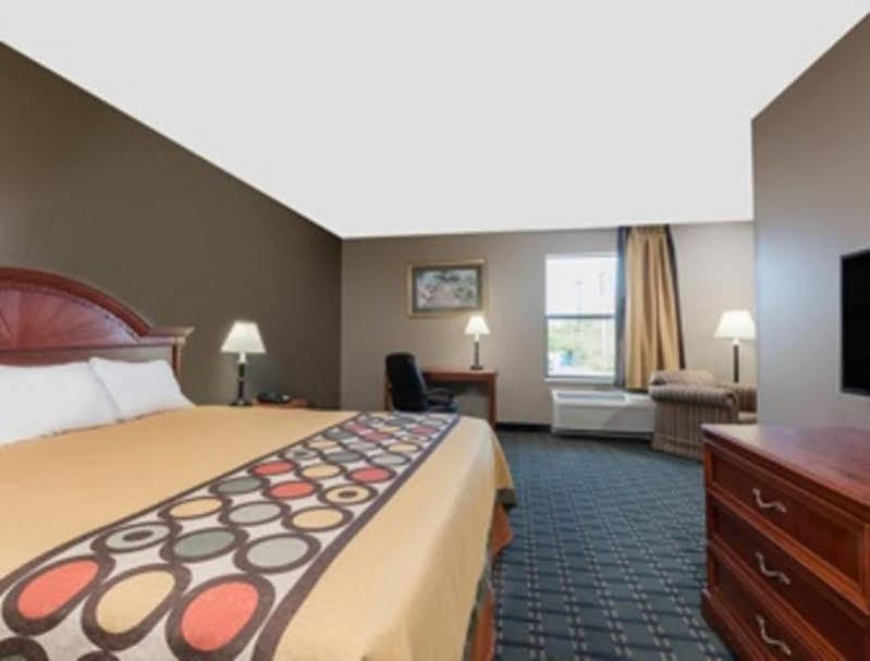 Hotel Super 8 By Wyndham Bellefontaine Exterior foto